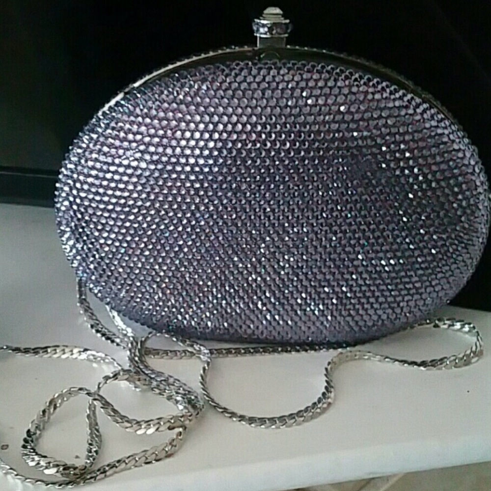 NEW Crystal dolli purple clutch